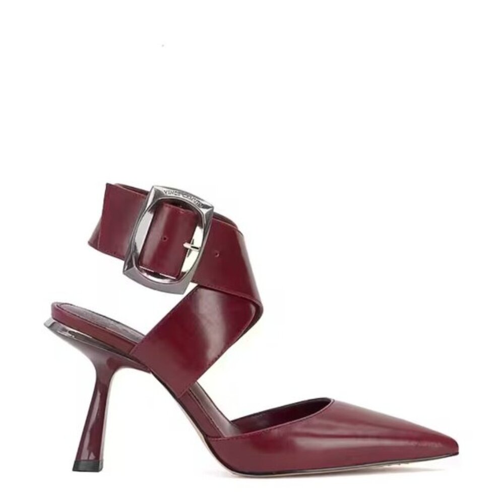 $69 NWT (8) Vince Camuto Leather Buckle Pump
